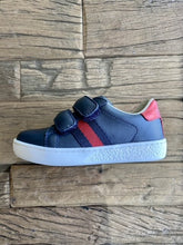 Load image into Gallery viewer, Gucci Velcro Trainers